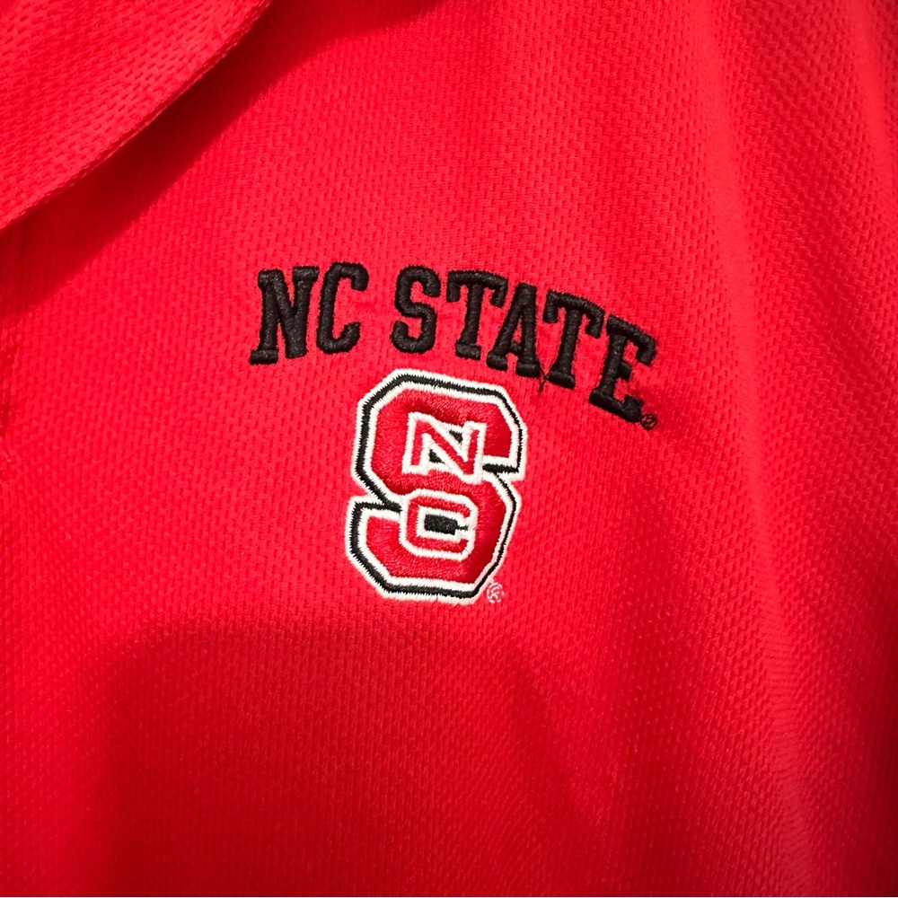 NORTH CAROLINA NC STATE| Men’s Red Polo Shirt,‎ Size XS - Picture 3 of 6